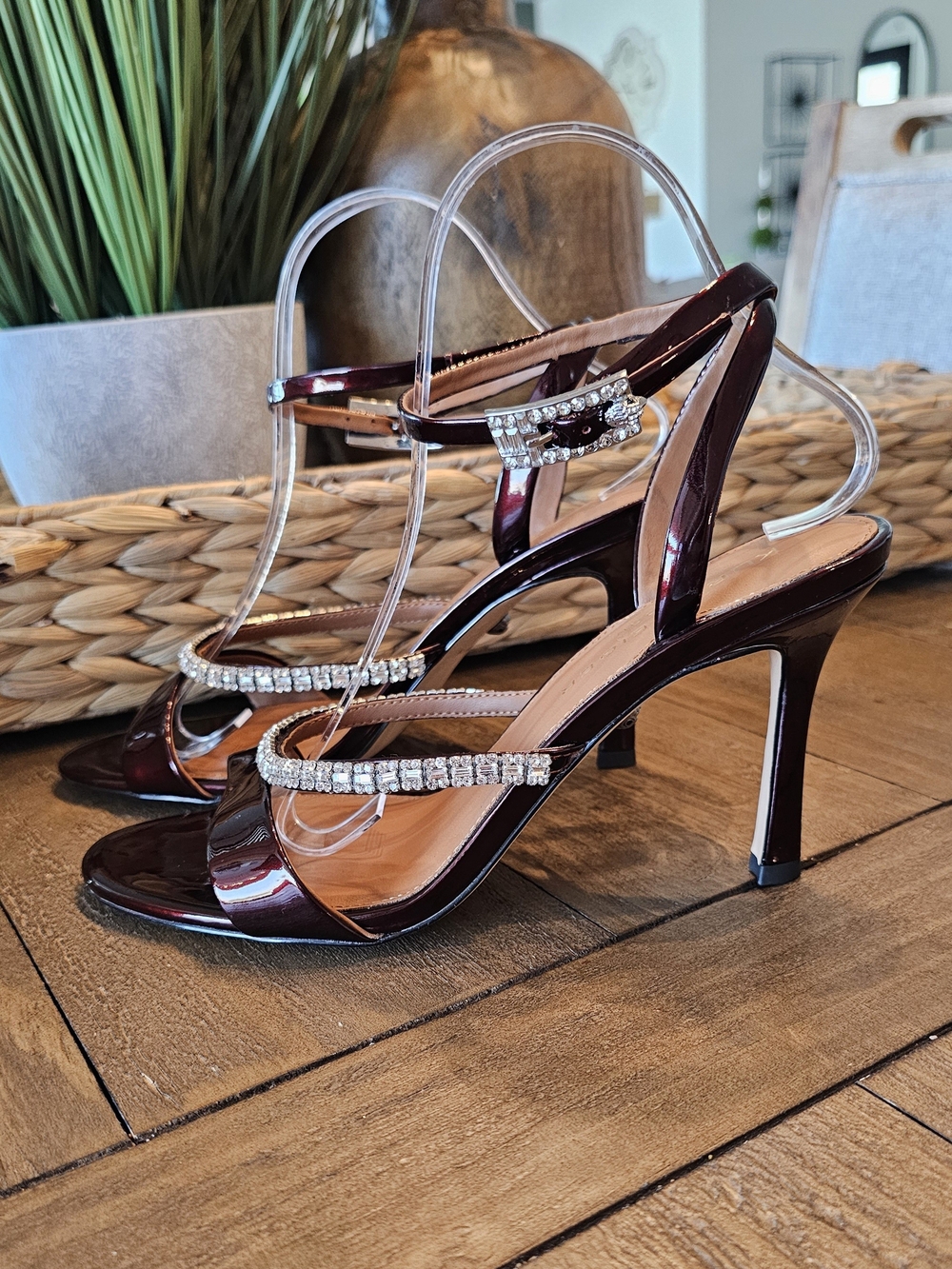 Kurt Geiger Metallic Formal Burgundy Red Patent Rhinestone Heels Women's Sz 9